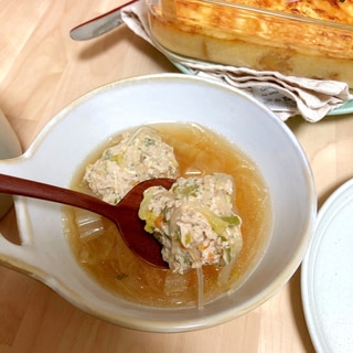 長ネギ入り鶏団子の春雨スープ